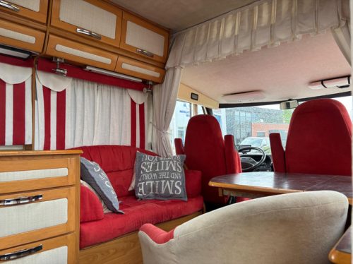 Fiat 230 Hymermobil | Vollintegriert | R&uuml;ckfahrkamera | Anh&auml;ngerkupplung | NAVI | 2 Solarpaneele | Maxvan | Markise | C-F&uuml;hrerschein Foto: 7