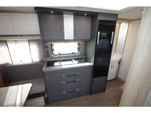 Hobby De Luxe 460 UFE Modeljaar 2027  foto: 7