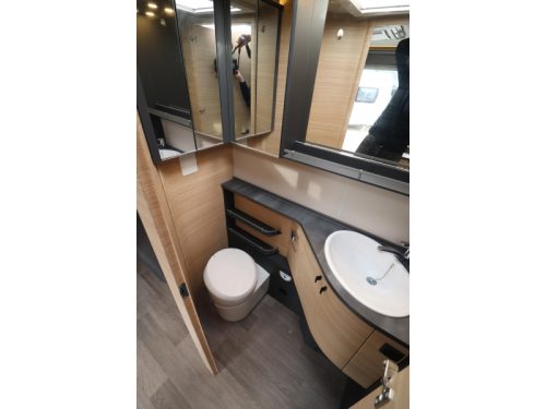 Hobby Maxia 585 UL Airco/mover/luifel/ Vol!  foto: 12