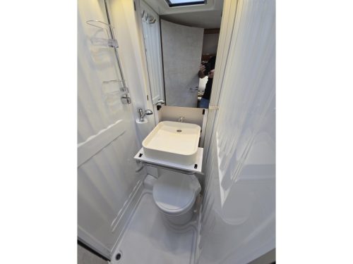 Hymer Exsis-I 474 Z.G.O.H Year of manufacture 2016  photo: 19