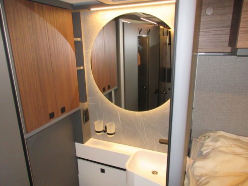 Hymer B-MC I 680 SLC Doppelboden Foto: 7