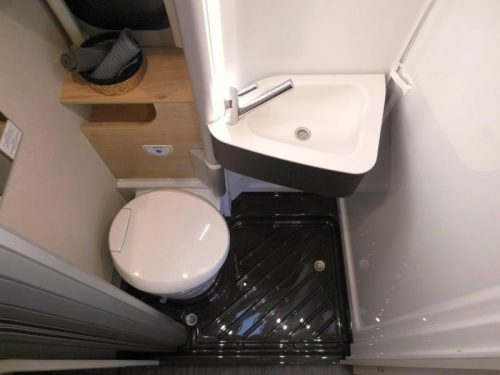 Dethleffs Globetrail 640 ES 12824,= &iexcl;DESCUENTO TODO INCLUIDO! foto: 17