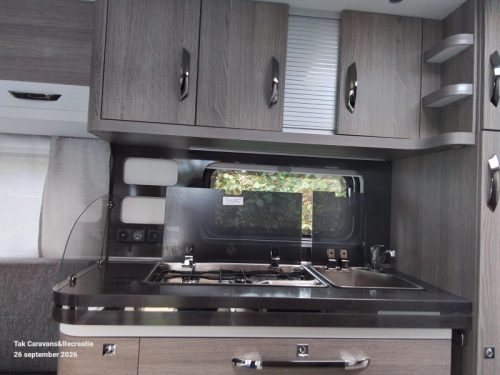 Hobby Prestige 560 UL Single beds+dinette photo: 10