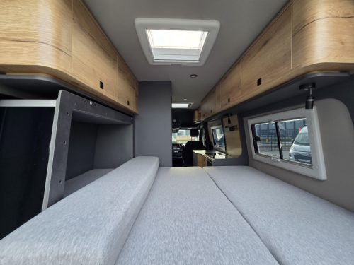 Clever Aventuro 600 4x4 Mercedes photo: 22