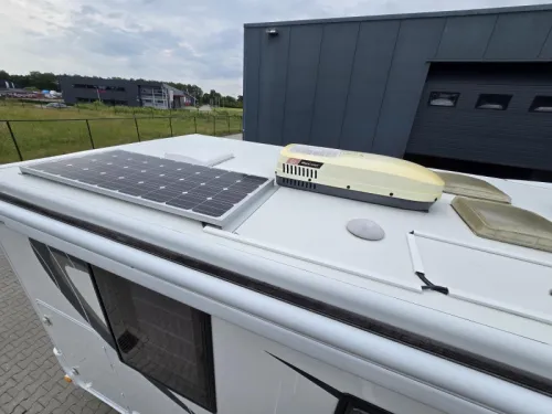 Chausson Welcome 728 EB Pop-top roof French bed Automatic photo: 4