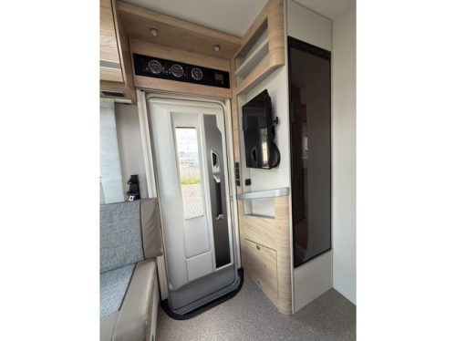 Dethleffs Pulse Classic T 7051 EBL GT Uitvoering Black foto: 14