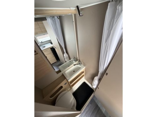 Weinsberg CaraCito 470 EU Single beds photo: 12