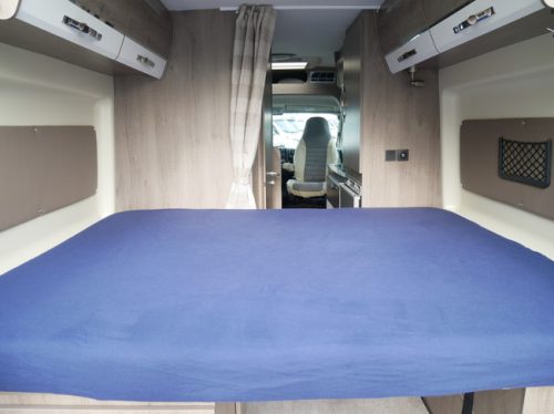 Bavaria V600G, 6 Meter Van conversion, Transverse bed!! photo: 19