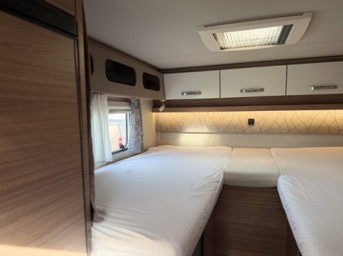 Weinsberg CaraCore 650 MEG Foto: 16