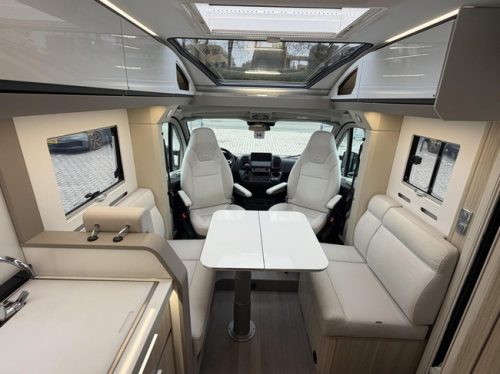 Adria Compact DL Supreme Automaat 180PK Enkele Bedden Zonnepaneel foto: 14