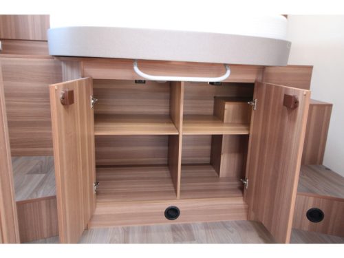Weinsberg CaraLoft Queensbed + Hefbed photo: 24