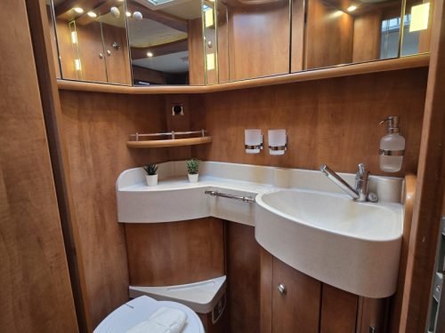 Carthago C-Tourer I 147 Niveausystem ALKO Fahrgestell Foto: 20