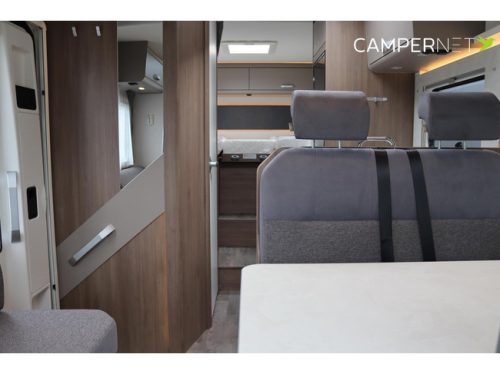 Carado T448 140hp Automatic | Pro + Package | Single beds | Awning | Large garage | Pop-up bed | New from stock available | Panoramic window photo: 9
