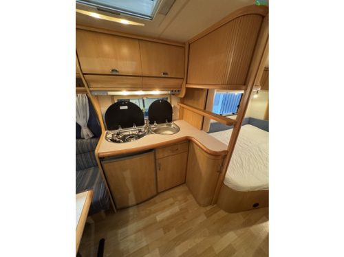 Hobby De Luxe Easy 460UFe photo: 14
