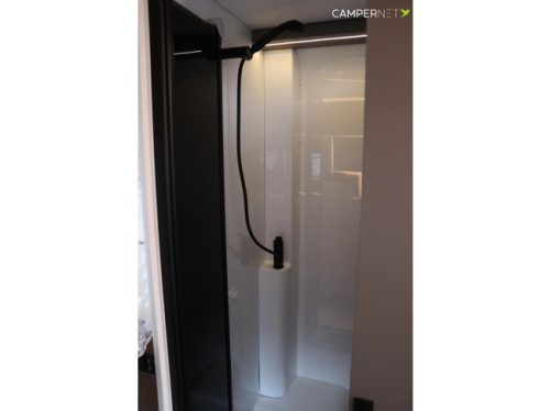 LMC Cruiser 740 EL 140hp Automatic | New model! | Single beds | Diesel heating | Available new from stock | photo: 20