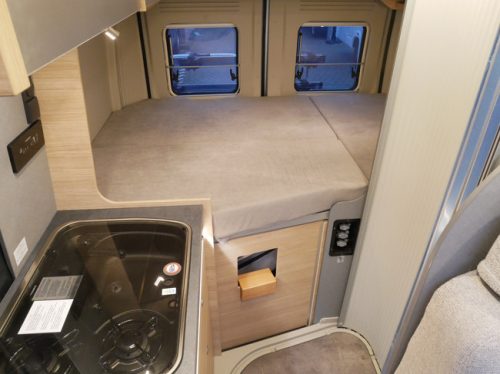 P&ouml;ssl Trenta 540, 5.40 meter camper van, Transverse bed!! photo: 17