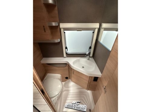 Knaus Sudwind 60 Years 460 EU ENKEL BED VLOERVERWARMING photo : 7
