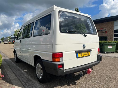 Volkswagen Transporter Wohnmobil | Aufstelldach | Kassettenmarkise | Anh&auml;ngerkupplung Foto: 6