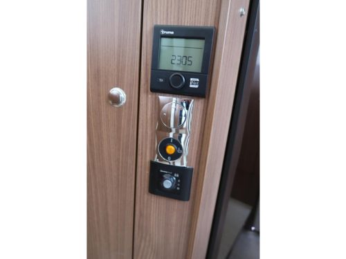 B&uuml;rstner Nexxo T690G | Single beds | 2x Solar Panel | !NEAT CONDITION! B&uuml;rstner Nexxo BT690G | Single beds | 2x Solar Panel | EURO6 | !N photo: 14