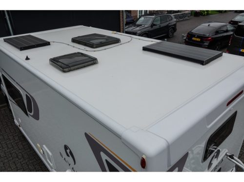 Bavaria T696S 2.3 140Pk | 6-Person | Bicycle rack | Solar panels | Reversing camera photo: 22