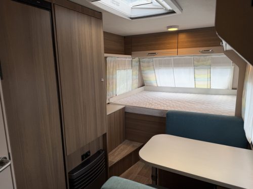 Dethleffs C-JOY 420 QSH Foto: 11