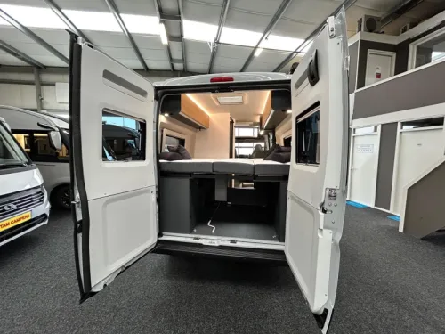 Adria Twin 600 SLB Select Spring Edition automatic photo: 19