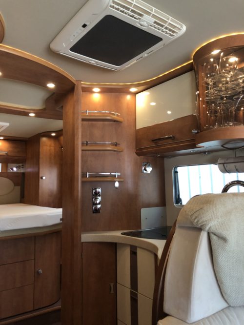 Carthago Chic C-Line i50 QUEENSBED HEFBED photo: 53