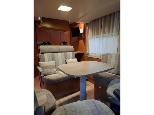Chausson Sweet MAXI 670 130PK Hubdach Klimaanlage Foto: 17