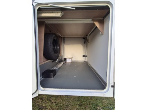 Malibu Compact AUTOMATIC 130HP 1st owner NW photo: 18
