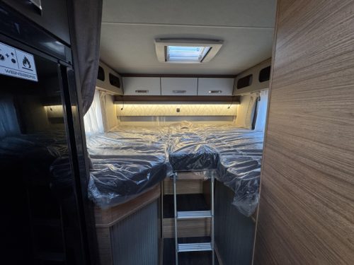 Weinsberg CaraLoft 650 MEG Many options ready to go! photo: 18