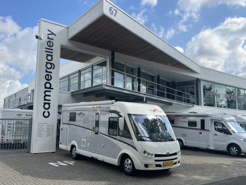 Carthago C-Tourer I 144 QB QUEEN BED+POP-TOP ROOF TOW HITCH ROOF AIRCO