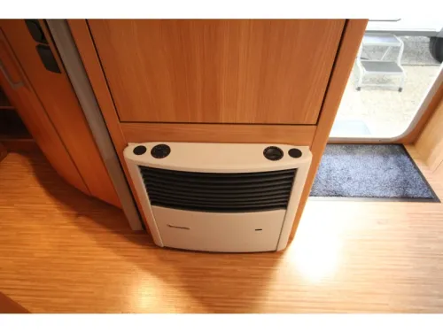 Knaus Sport 450 FU Rondzit, Voortent,  foto: 18