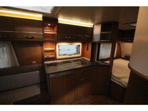 Knaus Sudwind Exclusive 500 FU Thule 6300, VT Isabella Foto: 7