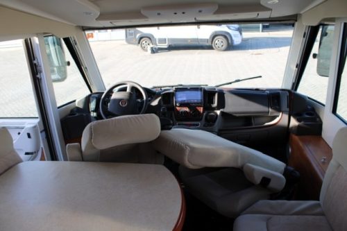 Carthago Chic C Line I 5.0 1. Besitzer Fiat 3.0 Liter 160 PS 4250 kg Chassis Einzelbetten 5 Sitzpl&auml;tze (122 Foto: 56