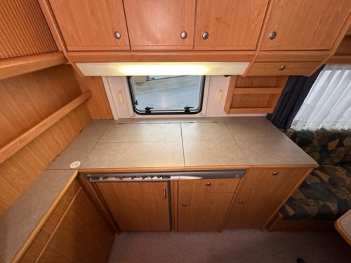 Knaus S&uuml;dwind 450 FU photo: 17