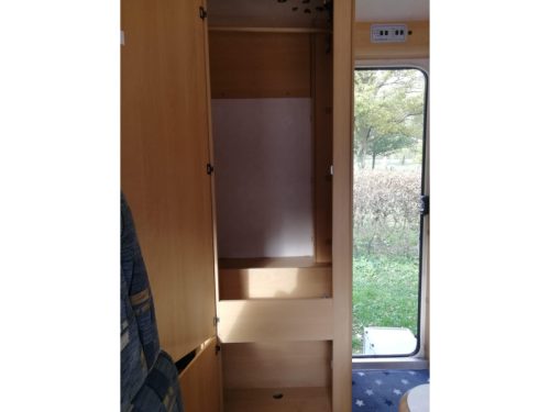Adria Coral 573 DS with extra large Sola photo: 17