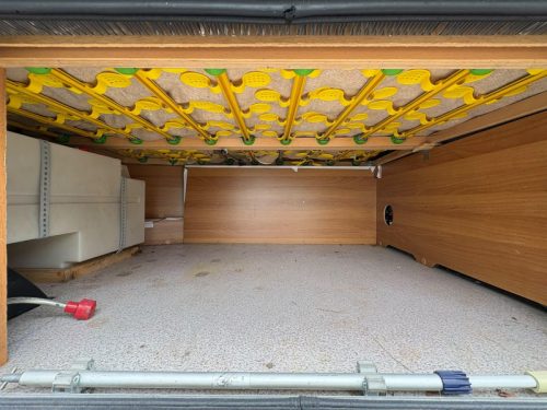 Knaus Travel-Liner 640 Airco, Festbett, Hubbett Foto: 9