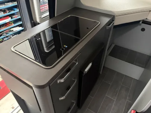 Weinsberg CaraBus 600 ME Compact mit Einzelbetten Foto: 9