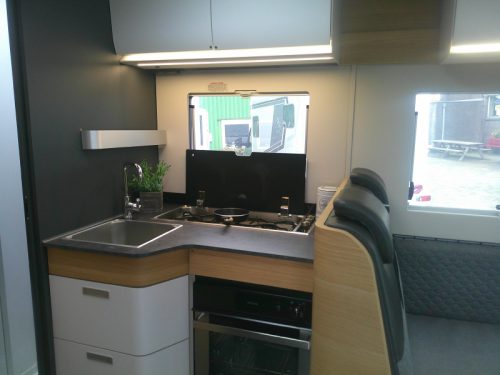 Adria Matrix 670 SL 9-Gang Automatik Foto: 7
