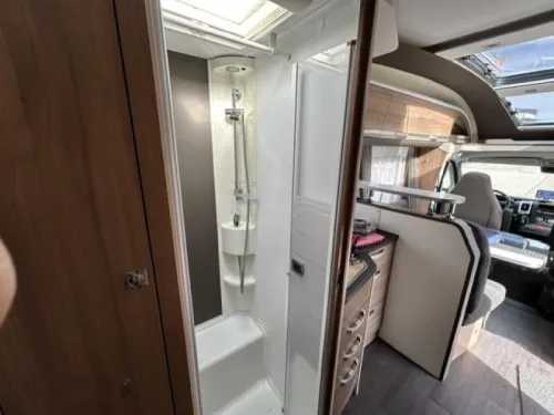Adria Coral Axess 670 SL  photo: 11
