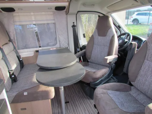 Malibu Compact 540DB Querbett Foto: 1