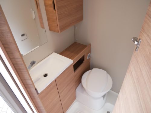 Weinsberg CaraOne 390 QD Inkl. Vorzelt Foto: 11