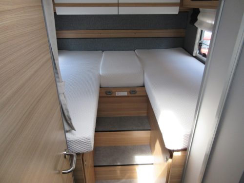 Dethleffs Just 90 T 7052 EB AUTOMAAT AIRCO LUIFEL  foto: 12