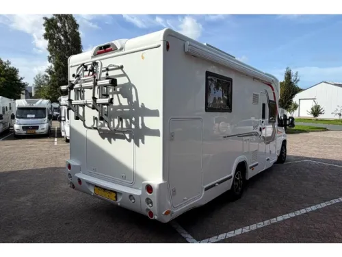 Challenger Special Edition 398 XLB Queens bed Hubbett Foto: 2