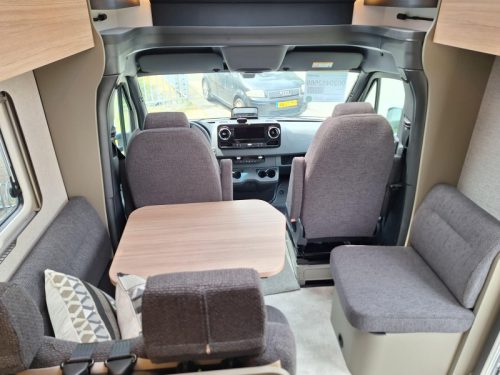 Hymer GT-S 600 XXL BED - LED - STEINGRAU Foto: 4