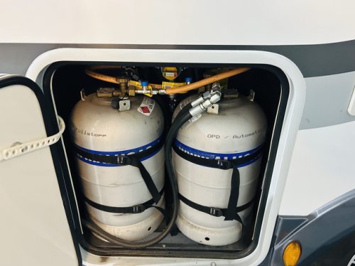 Adria CORAL S 600SL CORAL S600 SL Axess AUTOMAAT Foto: 23