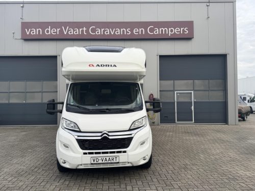 Adria Coral XL Plus A 670 SL foto: 3