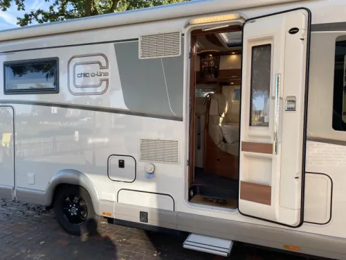 Carthago Chic C-Line I 5.0 QB 9G-Tronic MB Automatic photo: 6