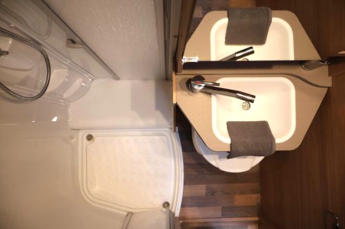 Weinsberg Caraloft 650 ME photo: 15