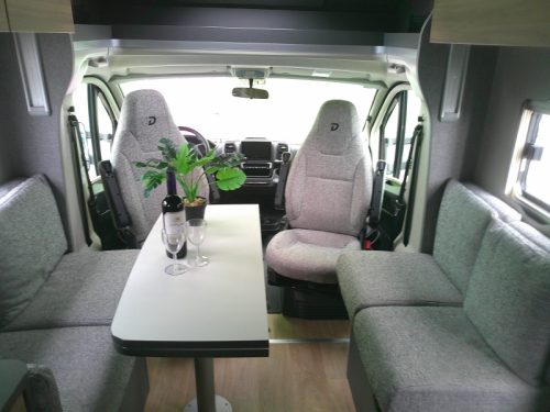 Dethleffs Trend T 7057 DBL Automaat Foto: 2